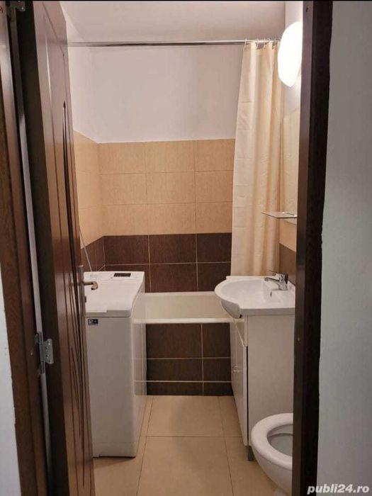 proprietar, închiriez garsonieră,27mp et4/6,ultracentral,blocul cu baroul de avocați