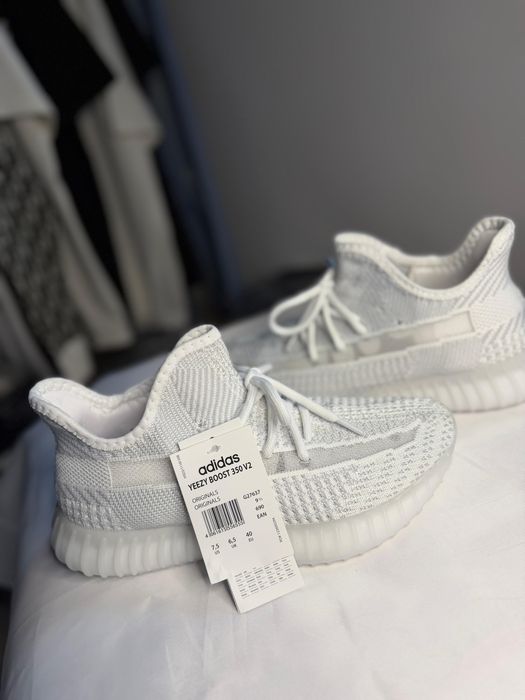 Adidasi Yezzu 350