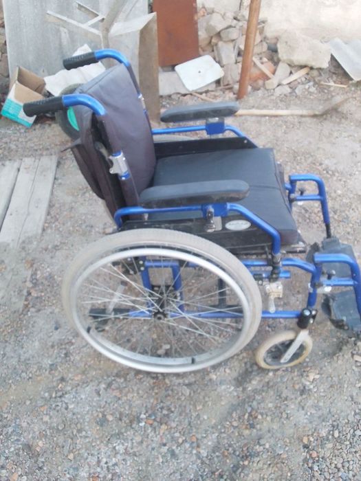 Инвалидная коляска