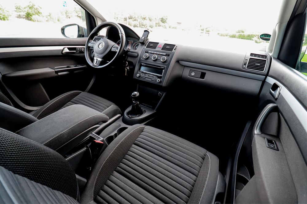 Volkswagen Touran 2.0 TDI 2014 *Garantie 12 Luni*RAR Efectuat