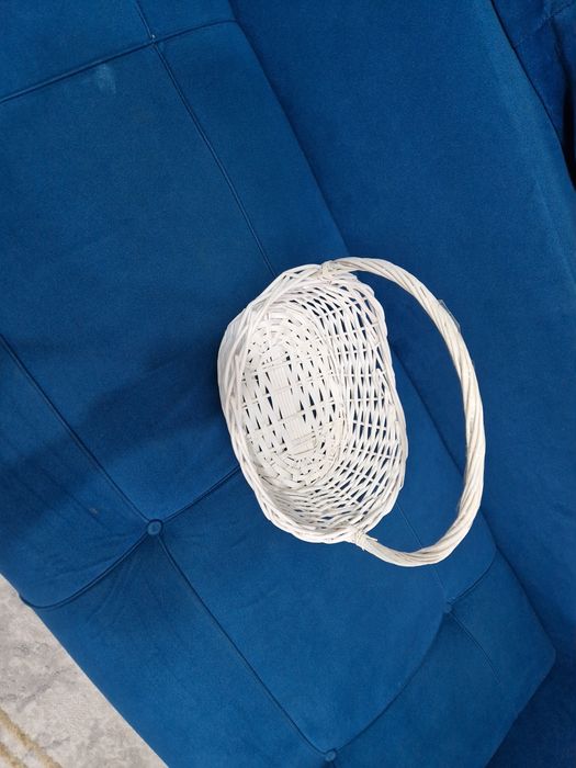 Продам срочно новую корзинку