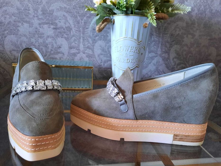 Замшевые туфли на 39 размер, Турция