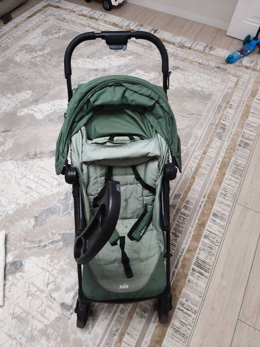 Детская коляска фирменная