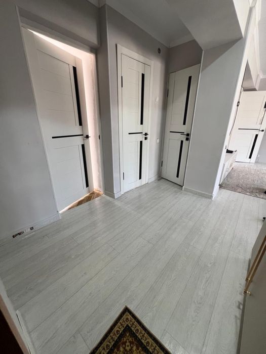 Продам 4-комнатную квартиру