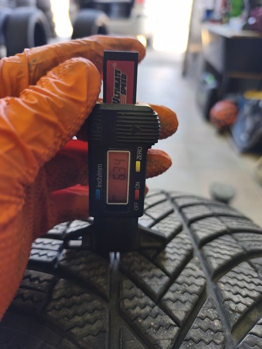 Джанти 5х114.3 Kia Hyundai 20 цола с гуми 245 45 20