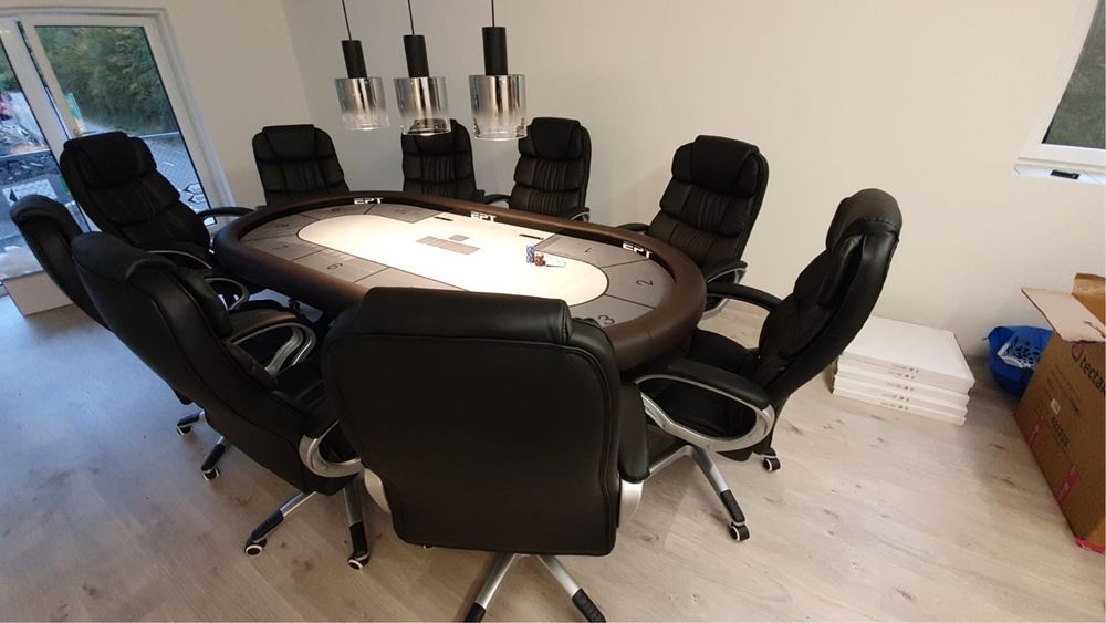Mese poker pentru cluburi & casino de la CustomTables.eu Bucuresti