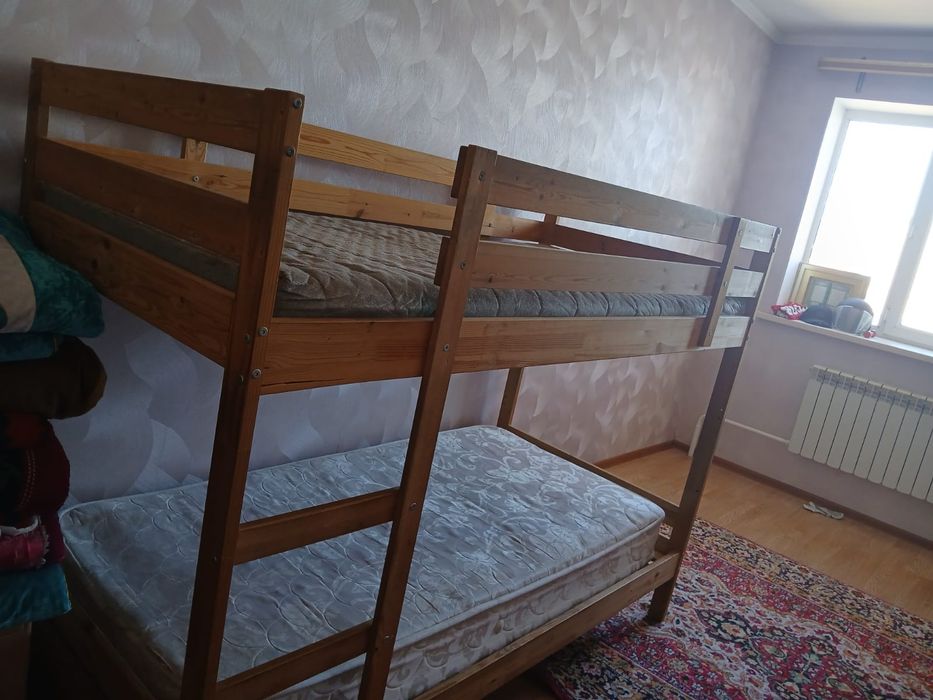 Продаётся 2 ярусные кровать