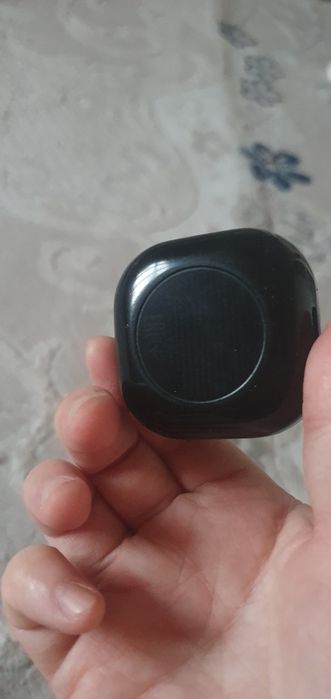 Продаю наушник самсунг