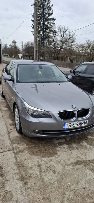 Vând bmw e60 520d