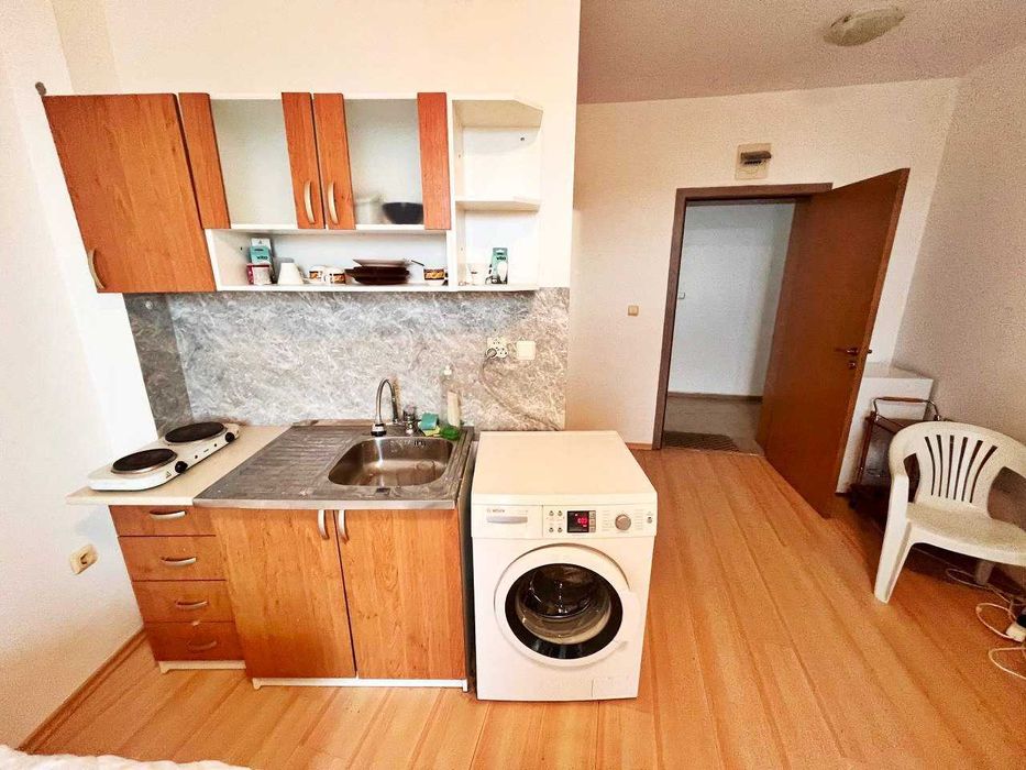 Продава се Едностаен апартамент в к.к. Слънчев бряг - 32 кв.м за 1000 €/кв.м - Снимка #2