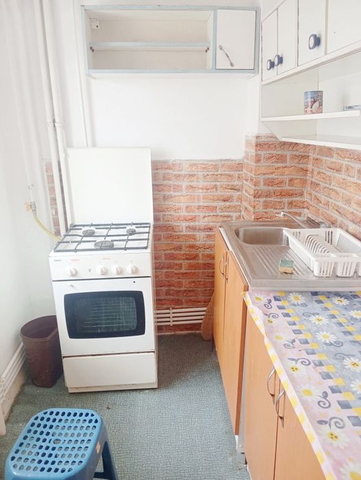 Inchiriez garsoniera pe Marasesti cu centrala proprie