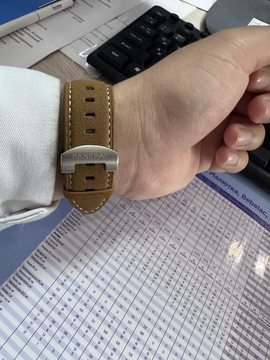Luminor panerai часы