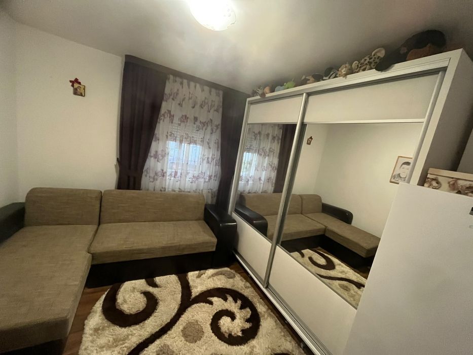 APARTAMENT ÎN FĂLTICENI (2 Grăniceri)–80.000 € negociabil