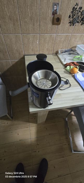 Storcator fructe si legume BOSCH