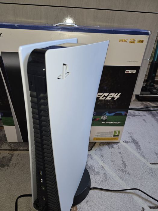 Приставка Sony Playstation 5