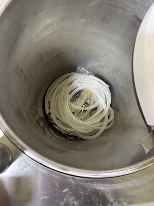 Паровой стерилизатор автоклав обьемом  вк 75 литр