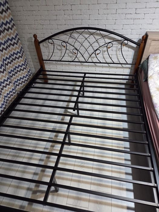 Кровать 160*200 см