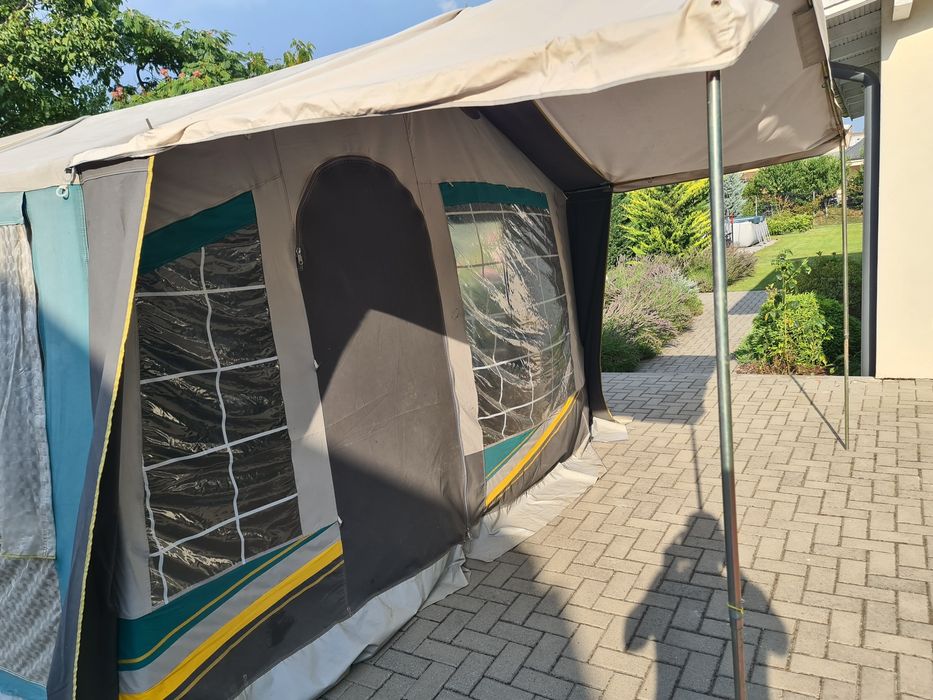 Vand remorca cu cort Jamet