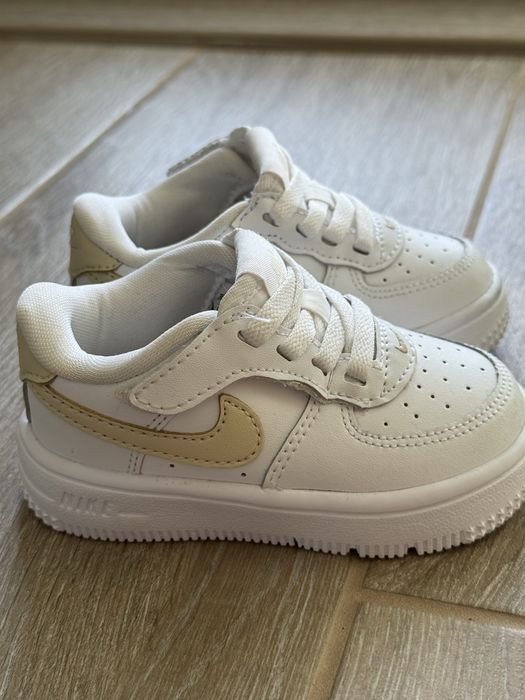 Детски маратонки Nike