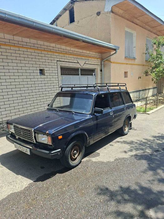 Jiguli VAZ 2104 sotiladi