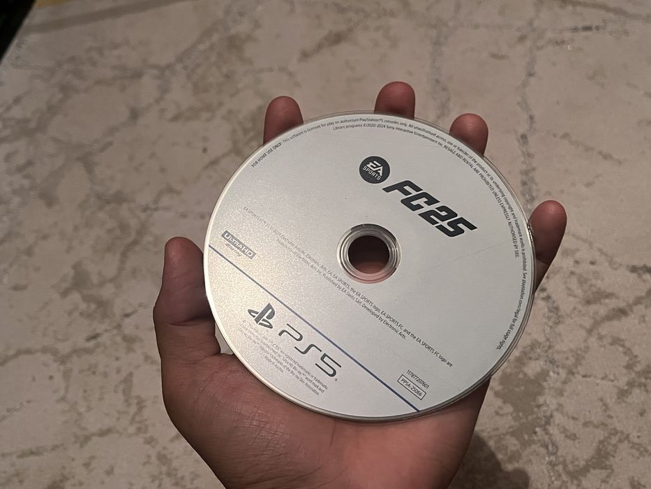Диски ps5, ps4 в новом состаяныий