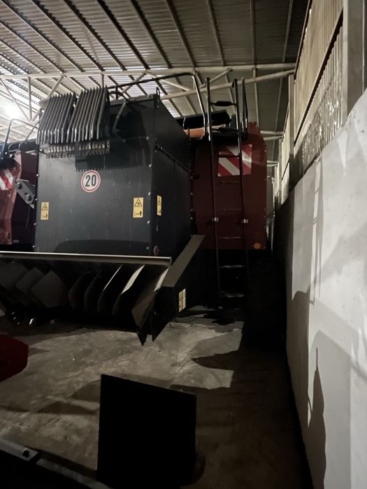 Продам комбайн Вектор