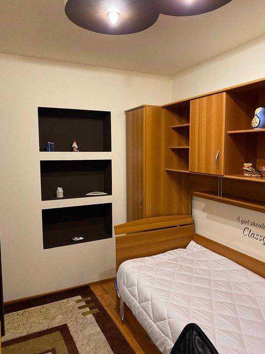 Vand apartament 2 camere