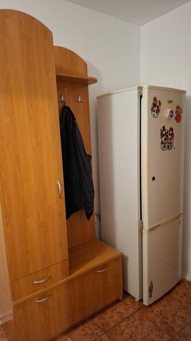 Inchiriem 2 camere Str.Henri Coanda-Stadionul Electro etaj.1 mobilat, Centrala
