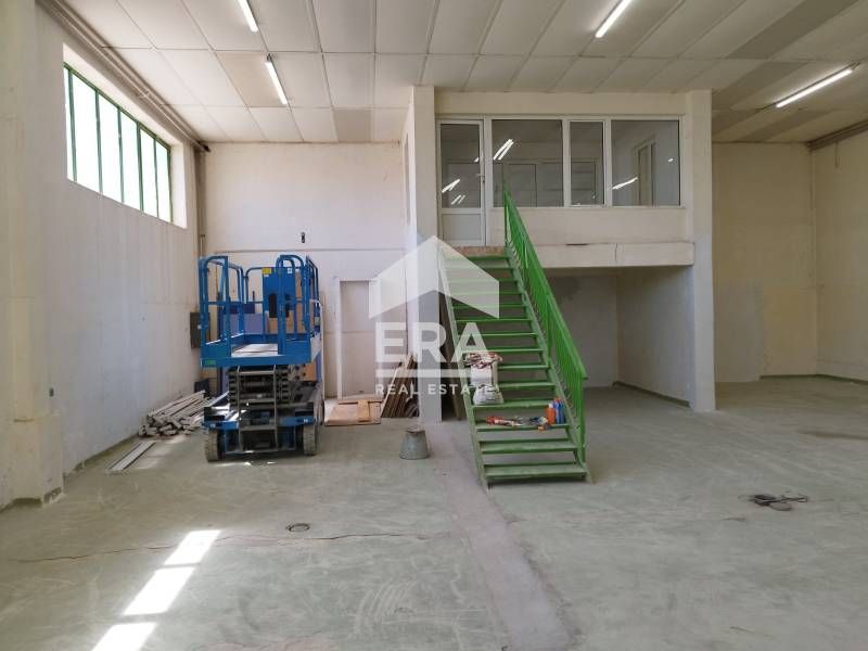 Дава се под наем Склад в Хасково, Промишлена зона - Север - 215 кв.м за 603.33 € - Снимка #7
