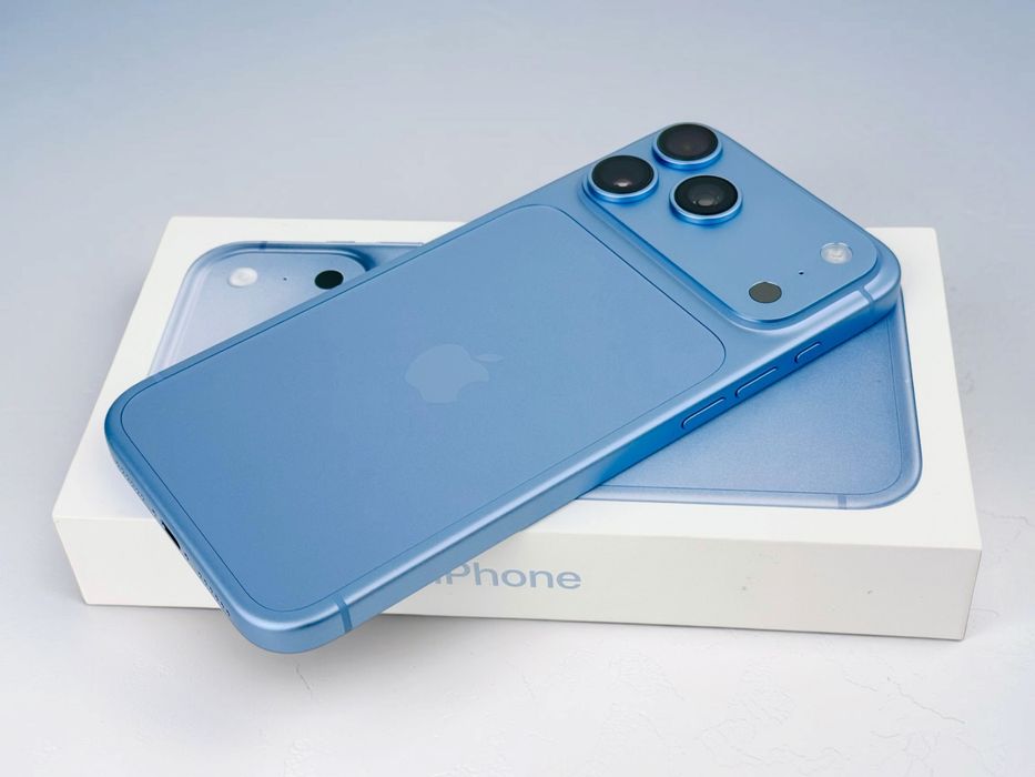 НОВ! Apple iPhone 18 Pro Max USA 256GB Glacier Гаранция!