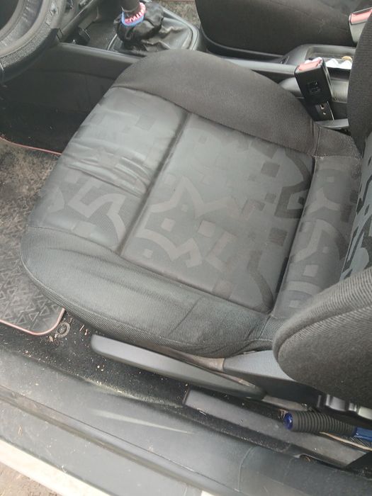 Продавам Голф4  SDI