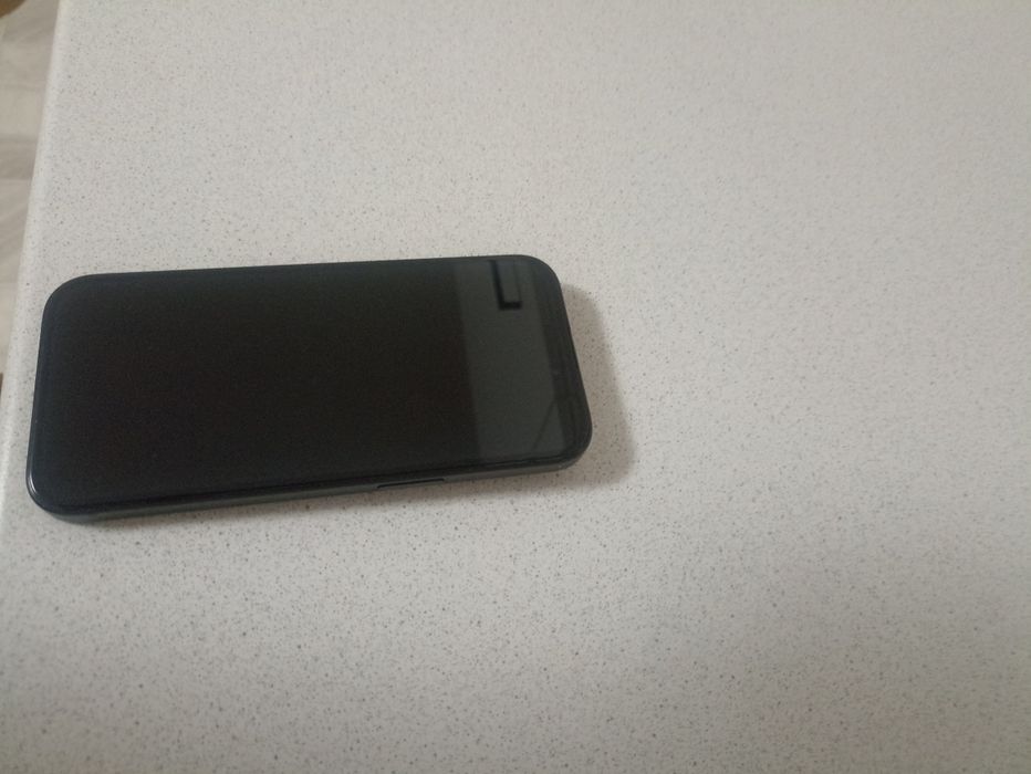 Продам айфон 15 128GB