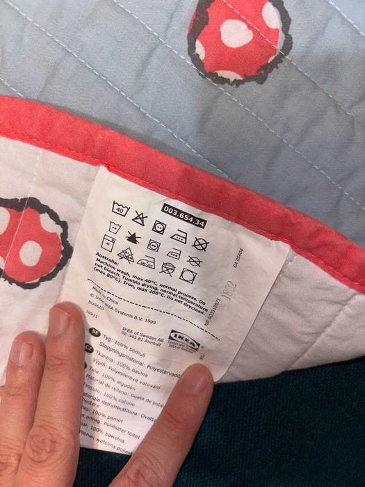 Ikea Bussig тънка бебешка капитонирана завивка