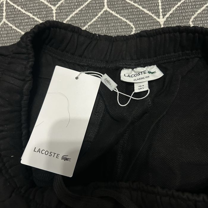 Pantaloni scurti Lacoste