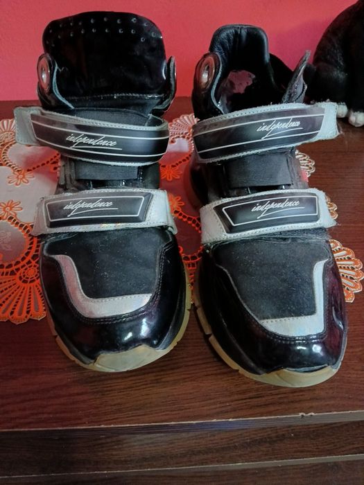 Adidașii mărimea 38