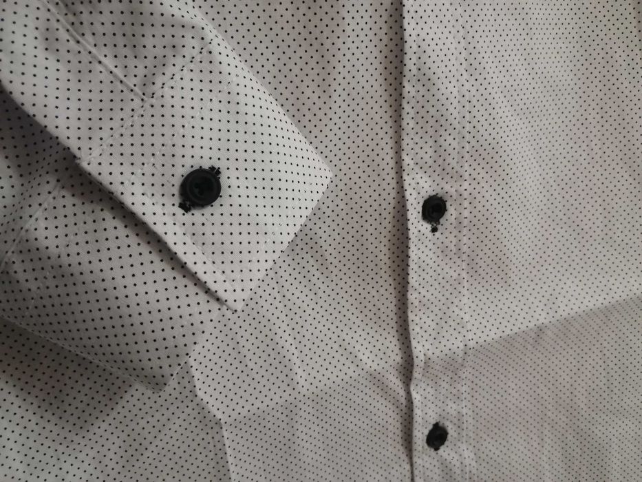 Нова мъжка бежова риза, размер  Л / ХЛ , размер L / XL