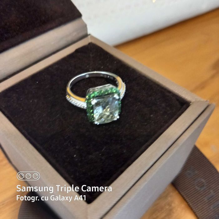 Inel cu diamnate, ametist verde si pietre granat