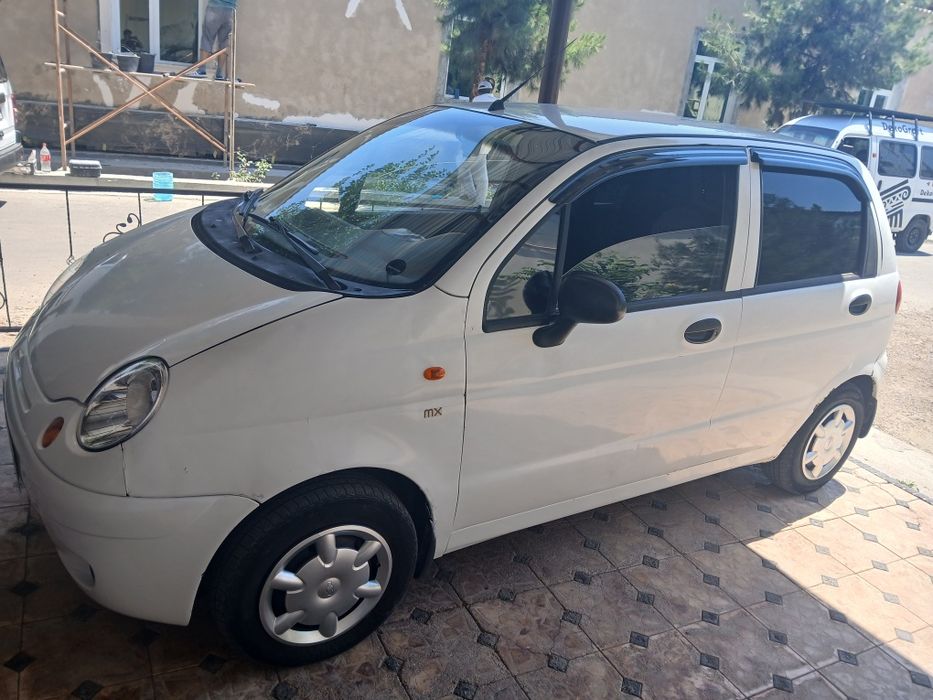 Matiz Chevrolet 2010 poluks