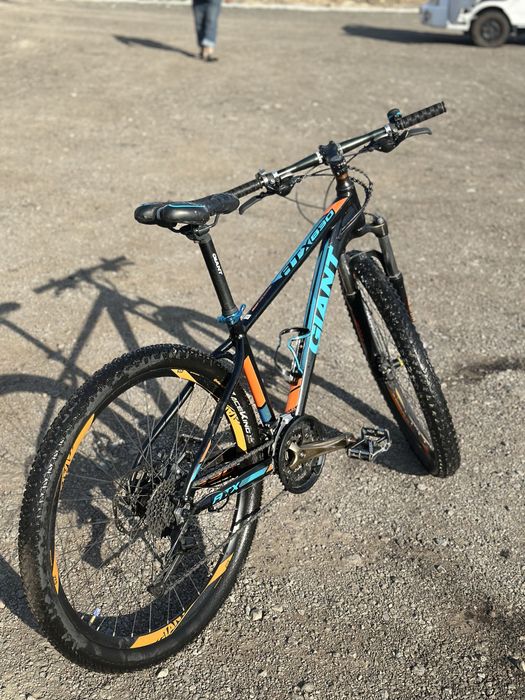 Продаи велосипед GIANT