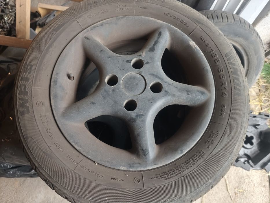 Гуми с ляти джанти 185/65/14