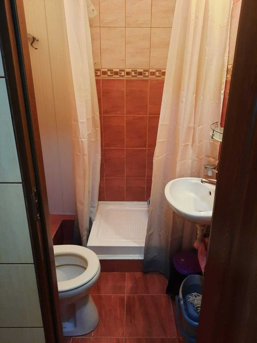 Inchiriez Garsoniera Zona Rogerius