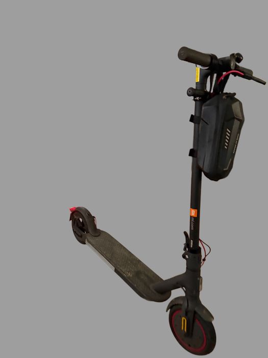 Vand trotineta electrica Xiaomi Mi Electric Scooter Pro 2