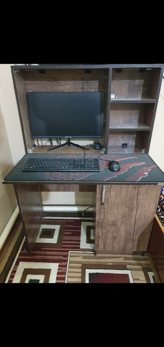 Мебель компютер ва дарс килиш учун, зур холатда