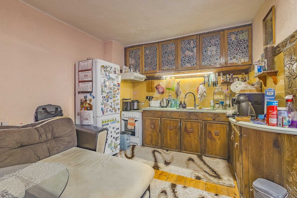 Продава къща в ж. кв. Драгалевци