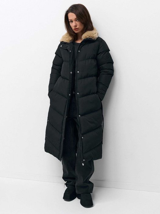 Дълго Дамско зимно яке в черен цвят