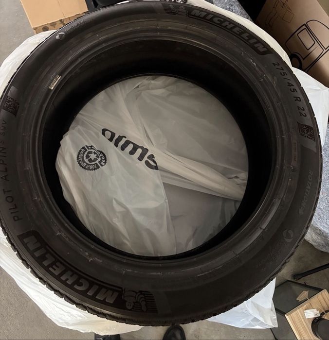 MICHELIN  PILOT Alpin 5 SUV 275/45 R 22  DOT  23  7 mm
