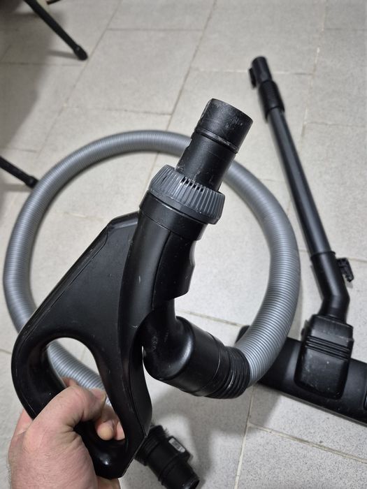 Шланг с ручкой от пылесоса