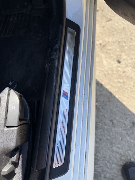 Praguri interioare bmw f10 f11 m pachet
