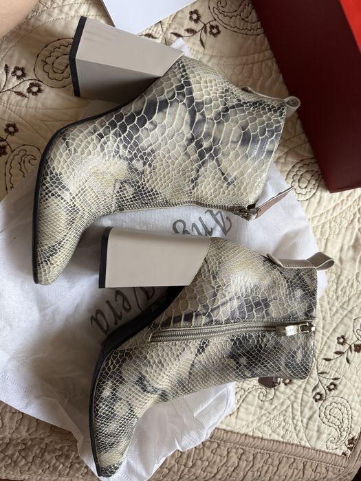 Сапожки димесезонные