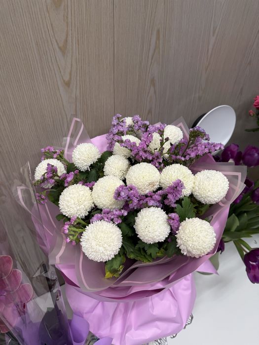 Продам букеты подарили 15.02 вечером